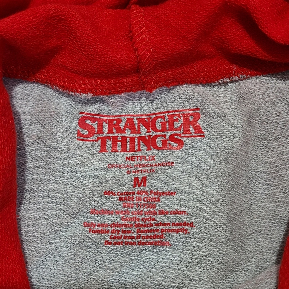 Stranger Things cropped hoodie size M - Picture 3 of 5